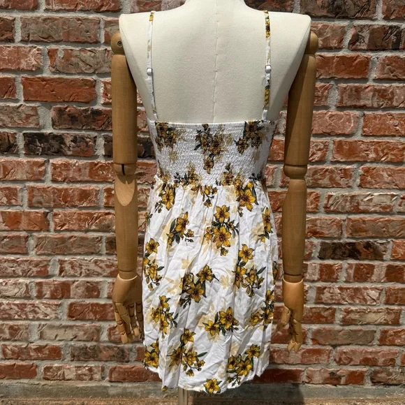 Vintage Y2K Brand White and Yellow Ditsy Floral Dress / S / Excellent condition - Picture 5 of 11